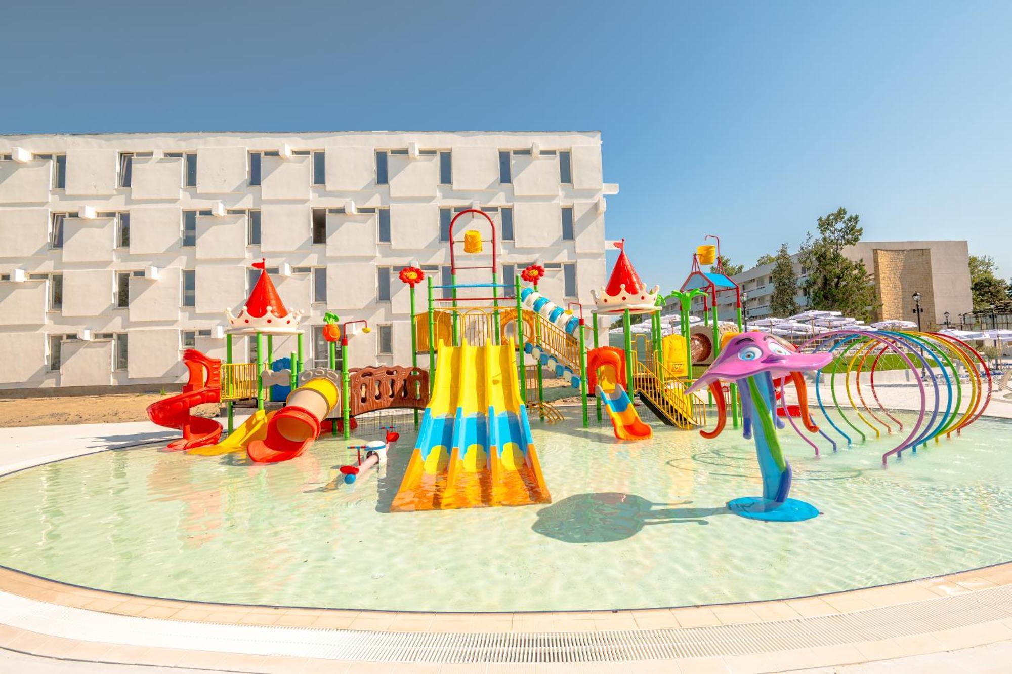 Mera Holiday Resort Venus Exterior foto